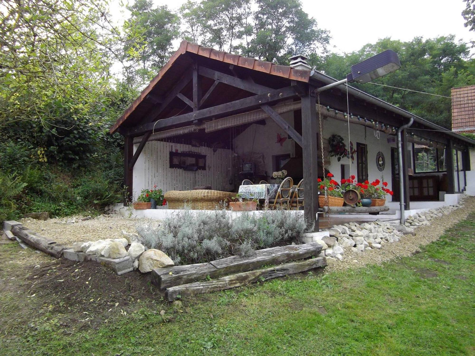 Bed and Breakfast Dependance Du Moulin Galuzot Сен-Валье Номер фото